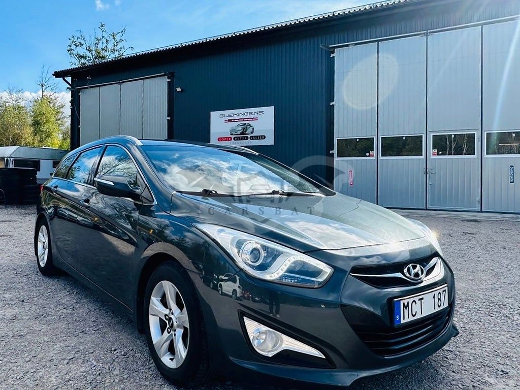 Hyundai i40 2012