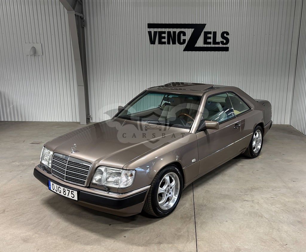 Mercedes-Benz 300 1990
