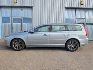 Volvo V70 2015