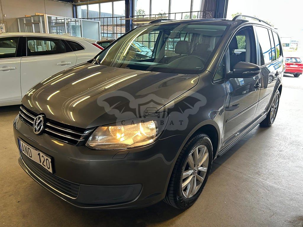 Volkswagen Touran 2011