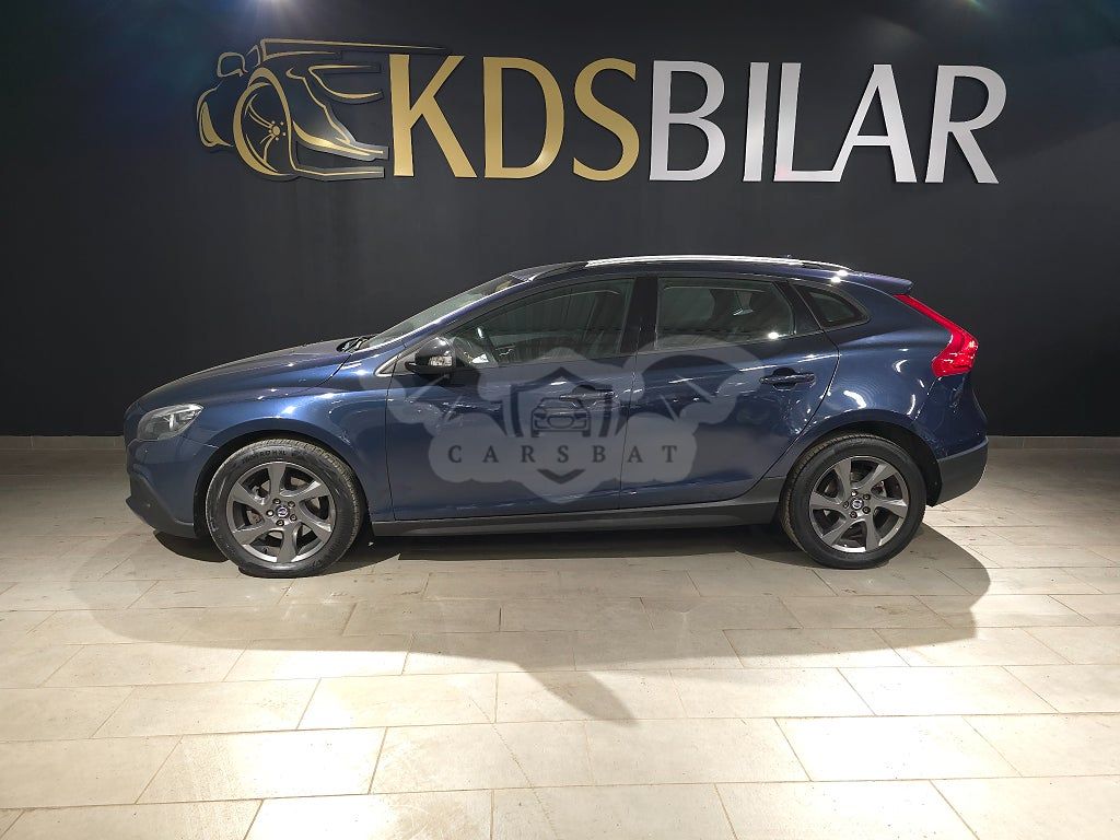 Volvo V40 2014
