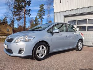 Toyota Auris 2011