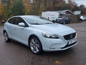 Volvo V40 2015