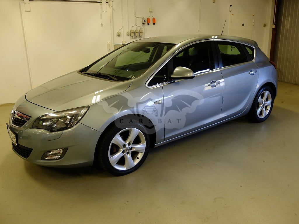 Opel Astra 2010