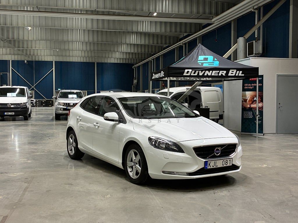 Volvo V40 2013