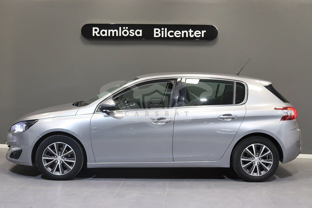 Peugeot 308 2015