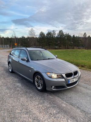 BMW 3 Series 320 2009