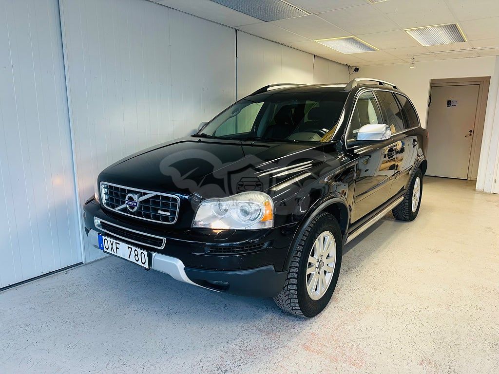 Volvo XC90 2011