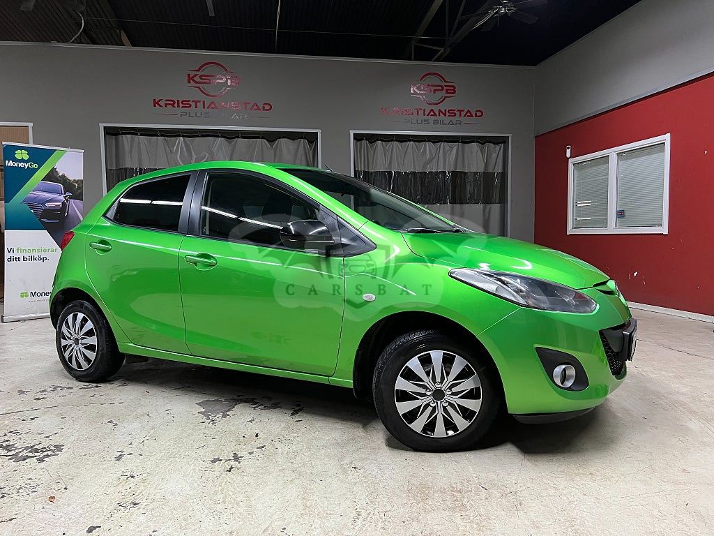 Mazda 2 2013