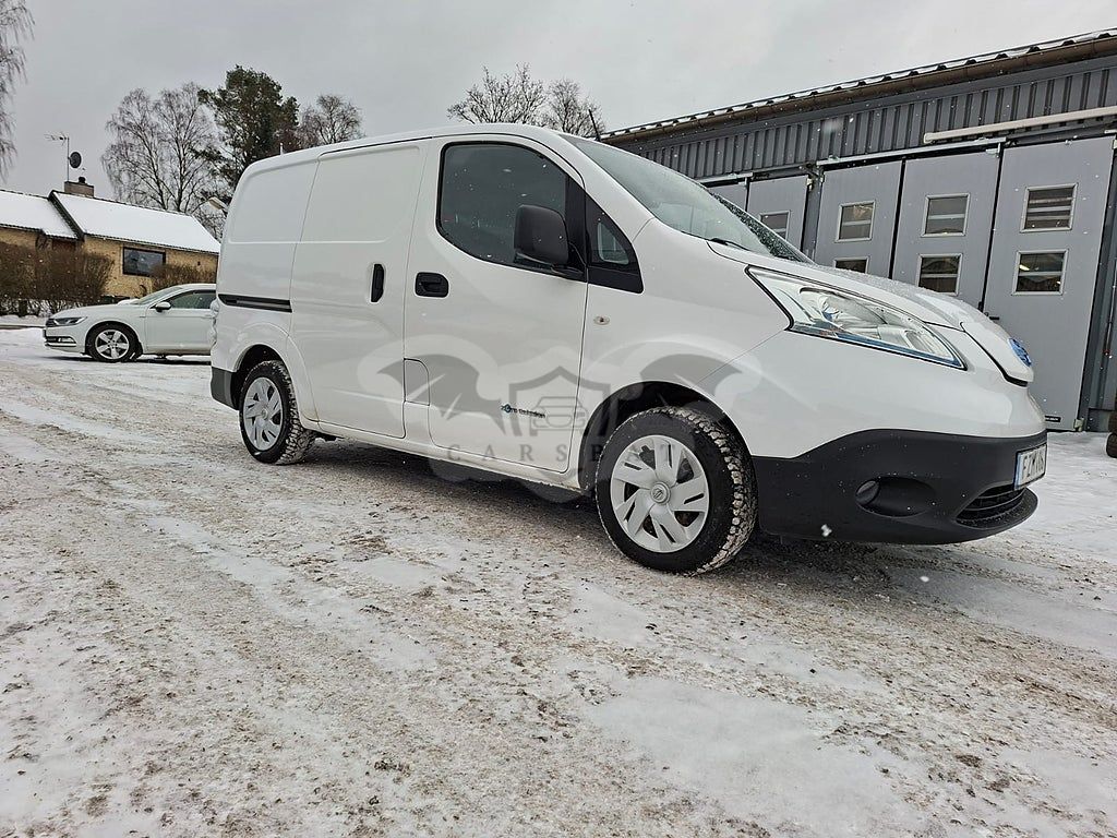 Nissan NV200 2015