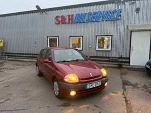 Renault Clio 2001