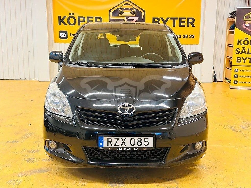 Toyota Verso 2011