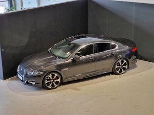 Jaguar XF 2012
