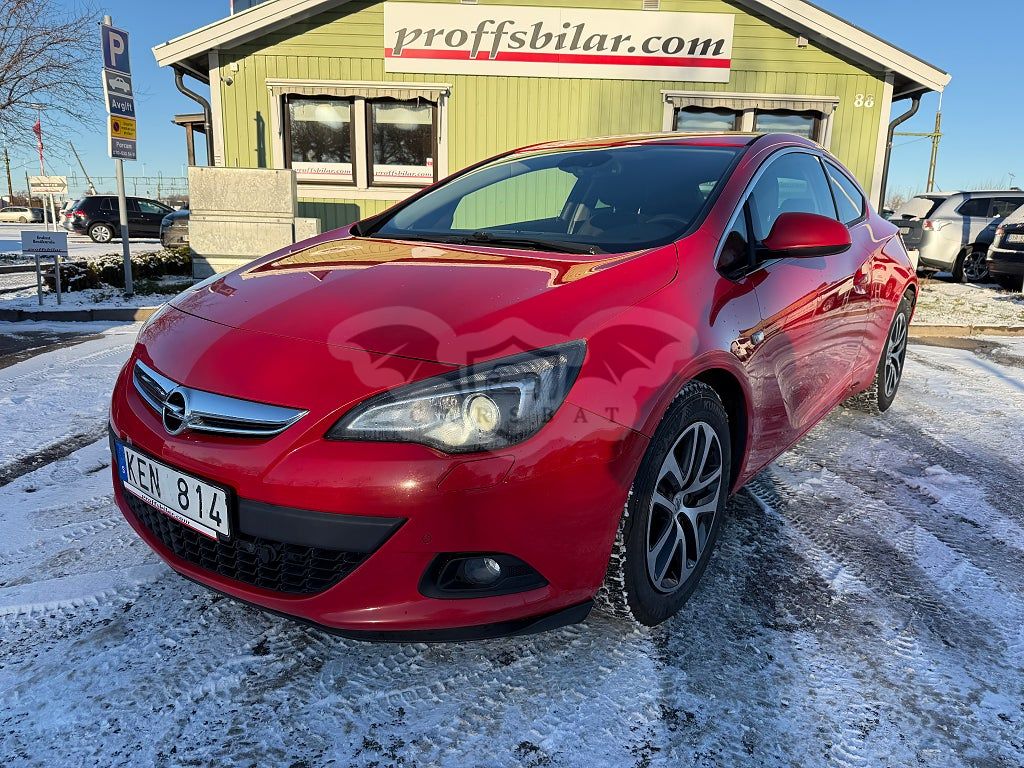 Opel Astra 2012