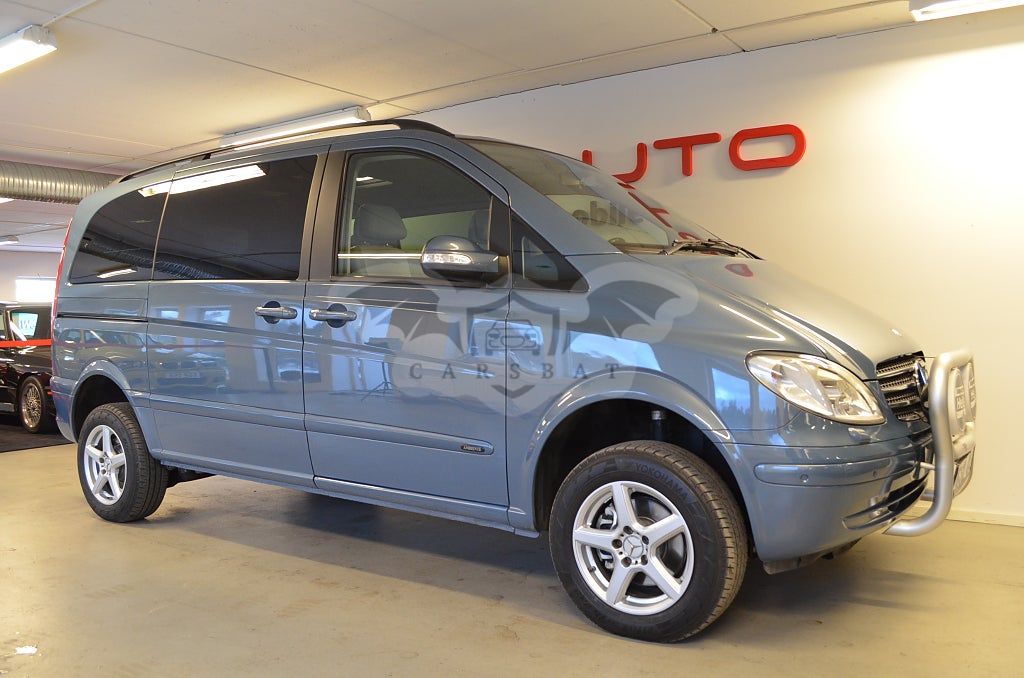 Mercedes-Benz Viano 2010
