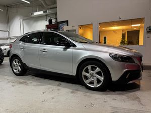 Volvo V40 2016
