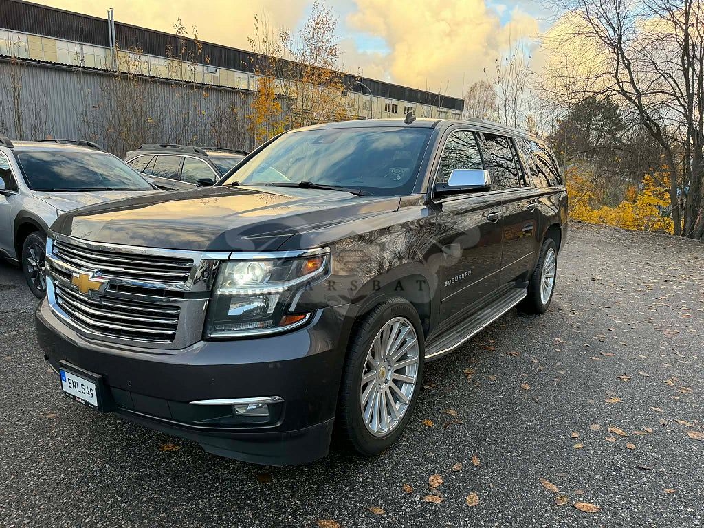 Chevrolet Suburban 2015