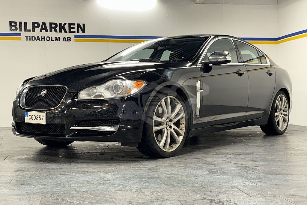 Jaguar XF 2011