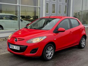 Mazda 2 2011