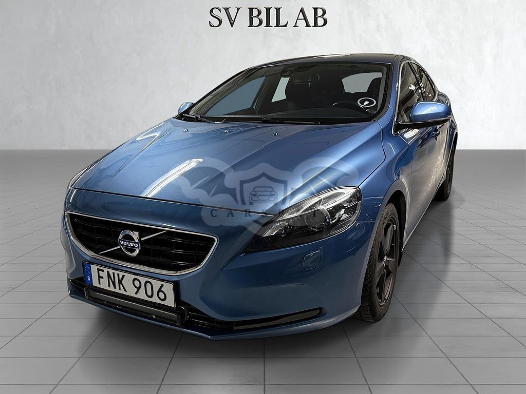 Volvo V40 2015