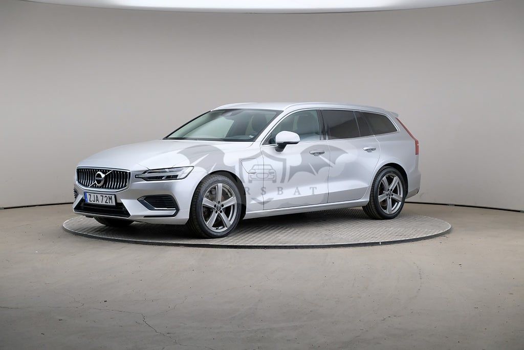Volvo V60 2022