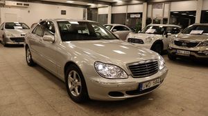 Mercedes-Benz S 2004