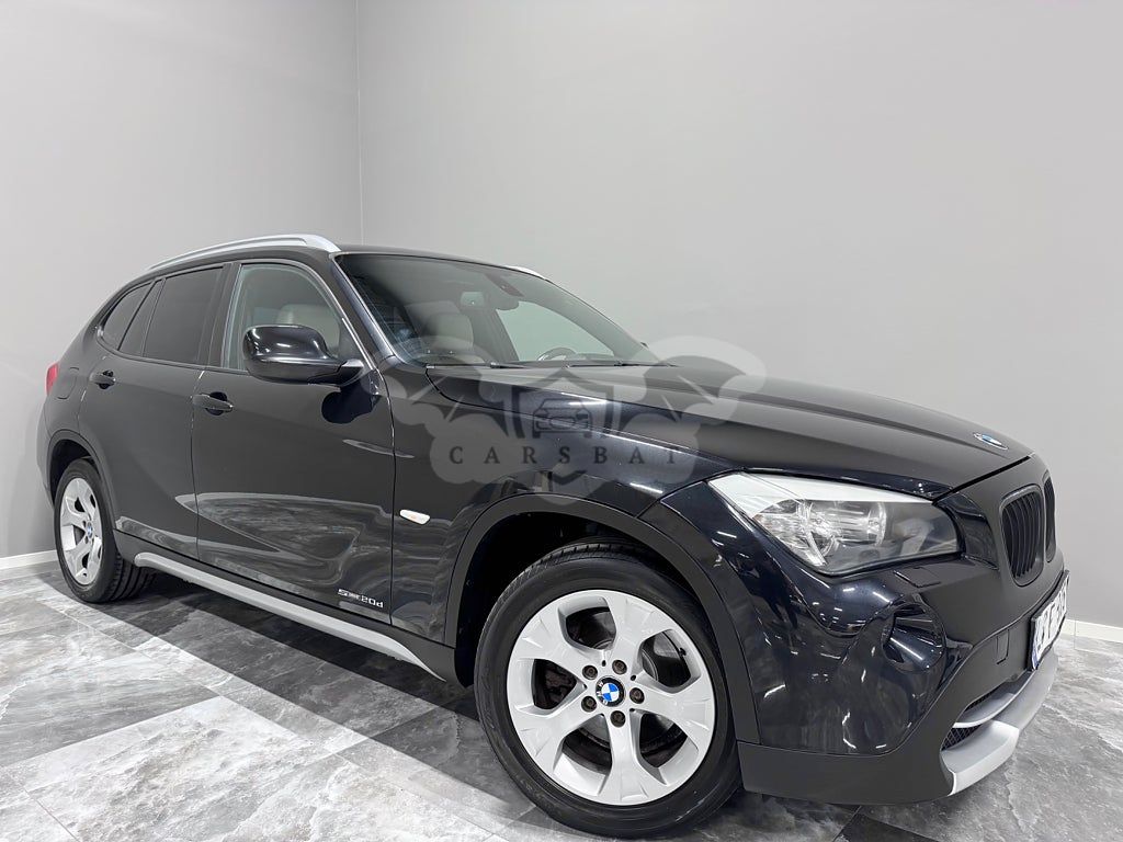 BMW X1 2011