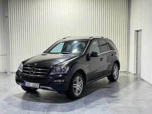 Mercedes-Benz ML 2011