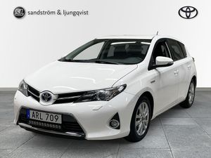 Toyota Auris 2015