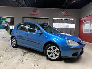 Volkswagen Golf 2004
