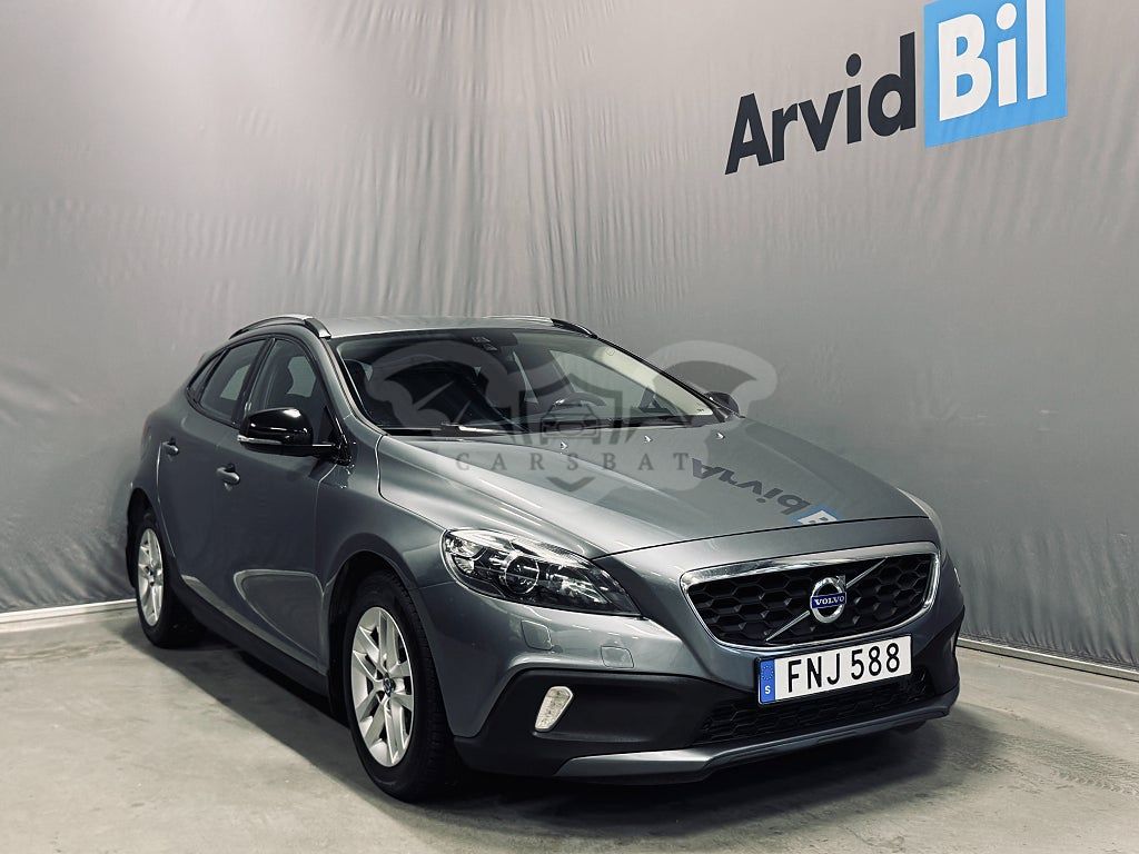 Volvo V40 2015