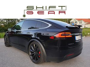Tesla Model X 2016