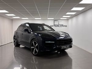 Porsche Cayenne 2023