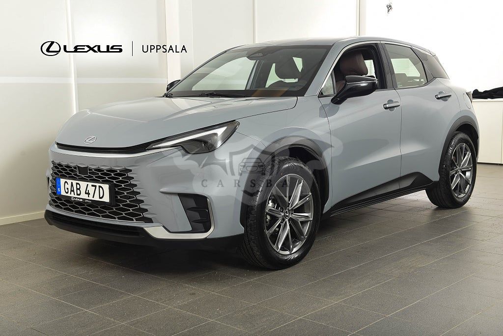 Lexus LBX 2024