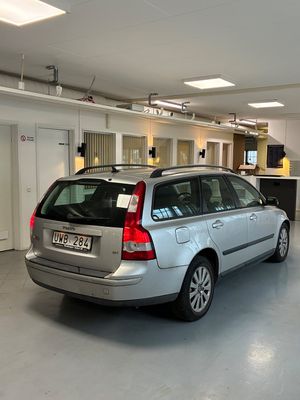 Volvo V50 2004