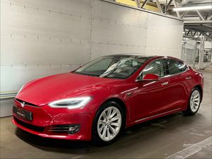 Tesla Model S 2018