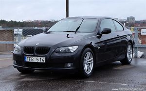 BMW 3 Series 320 2010
