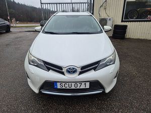 Toyota Auris 2015