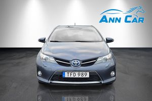 Toyota Auris 2015