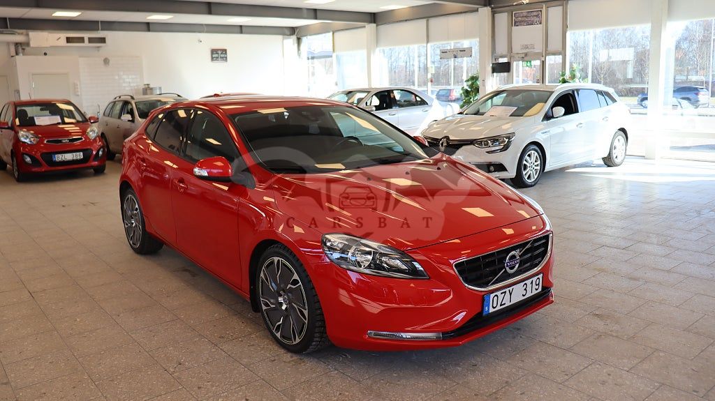 Volvo V40 2014