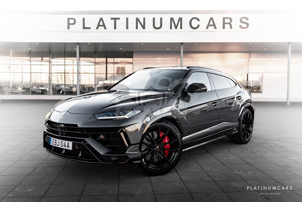 Lamborghini Urus 2024