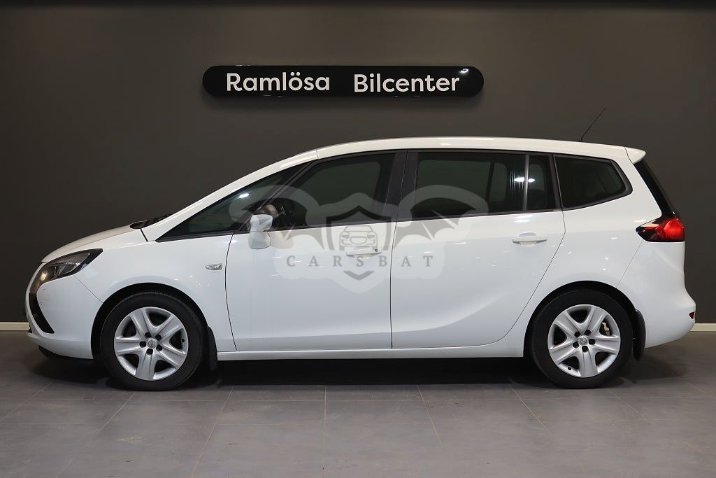 Opel Zafira 2015