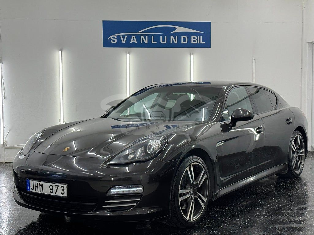 Porsche Panamera 2012