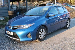 Toyota Auris 2014