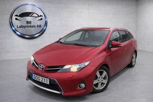 Toyota Auris 2014