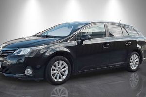 Toyota Avensis 2012