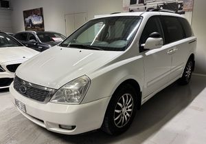 Kia Carnival 2011