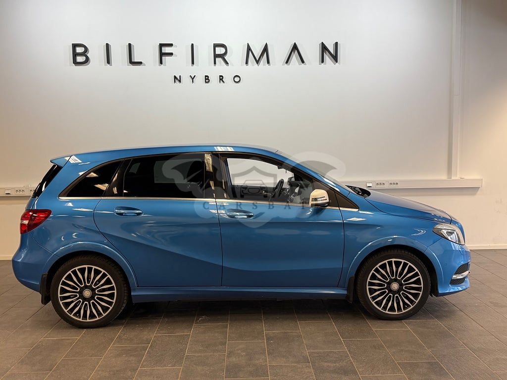 Mercedes-Benz B 2015