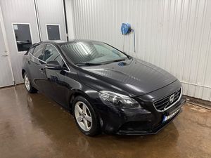 Volvo V40 2014