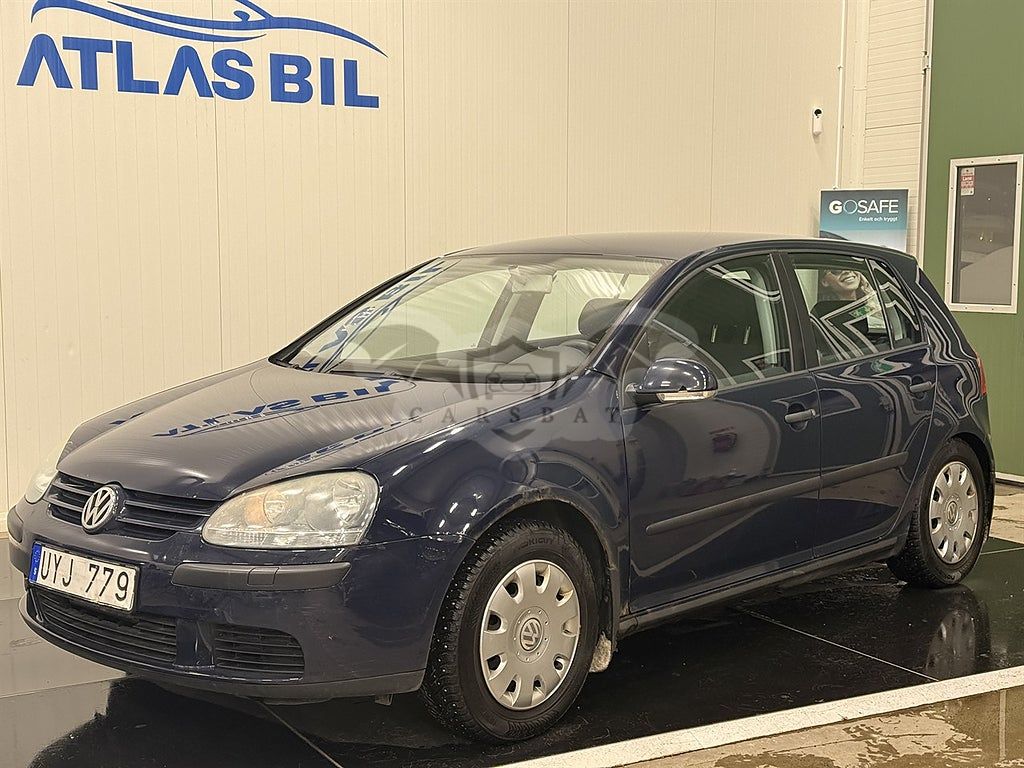 Volkswagen Golf 2004
